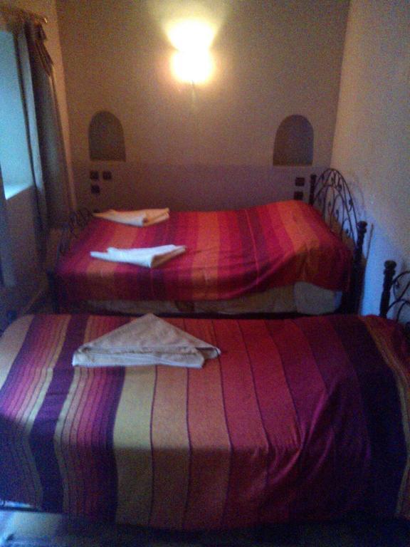 Maison d'Hôte La Roche Noire Fint Chambre photo